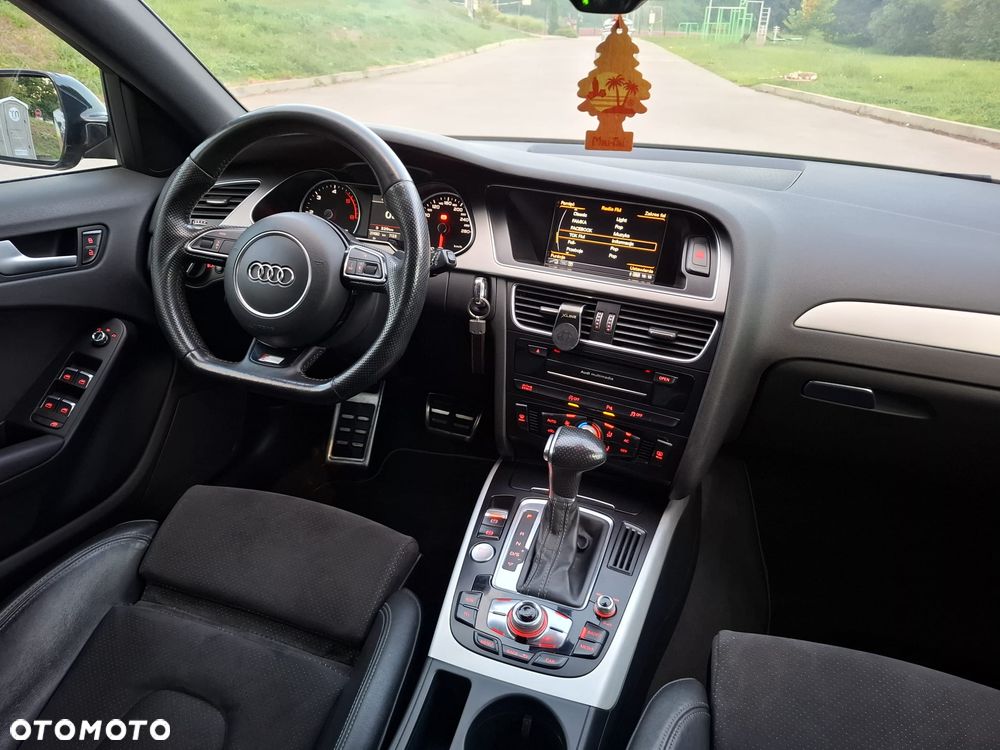 Audi A4 Avant 2.0 TDI DPF quattro S tronic S line Sportpaket - 23