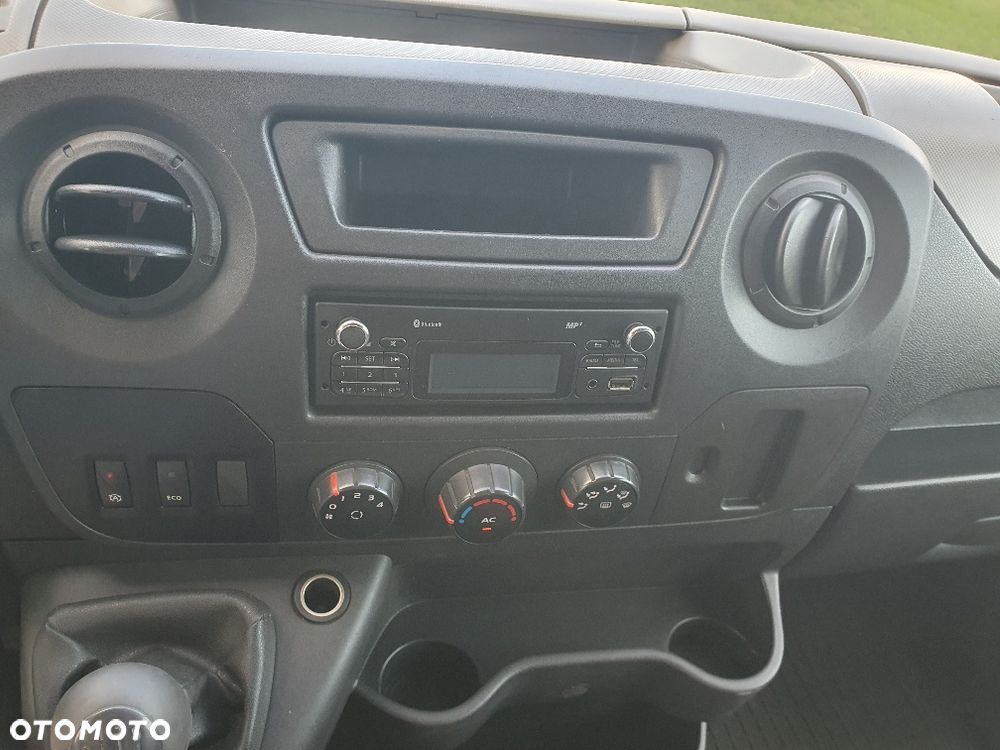 Renault Master - 9