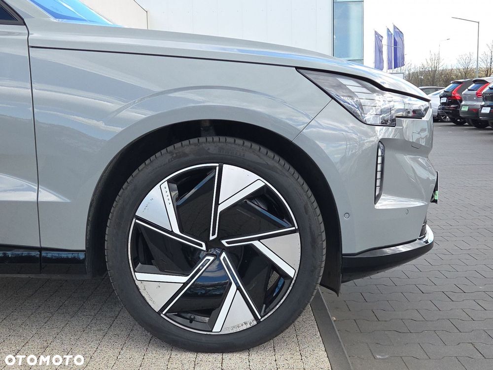 Volvo EX90 111kWh Twin AWD Ultra 7 os - 32