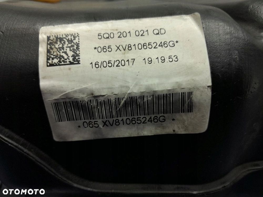 SKODA OCTAVIA III 2.0 TDI 150 KM HB BAK ZBIORNIK PALIWA 5Q0201085F - 5