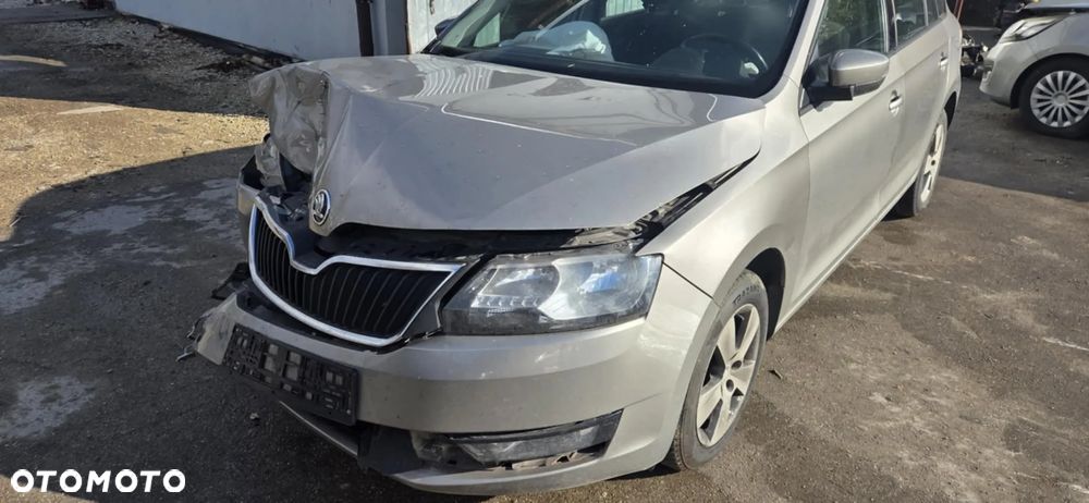 SKODA RAPID 1,0 TSI skrzynia biegów - 7