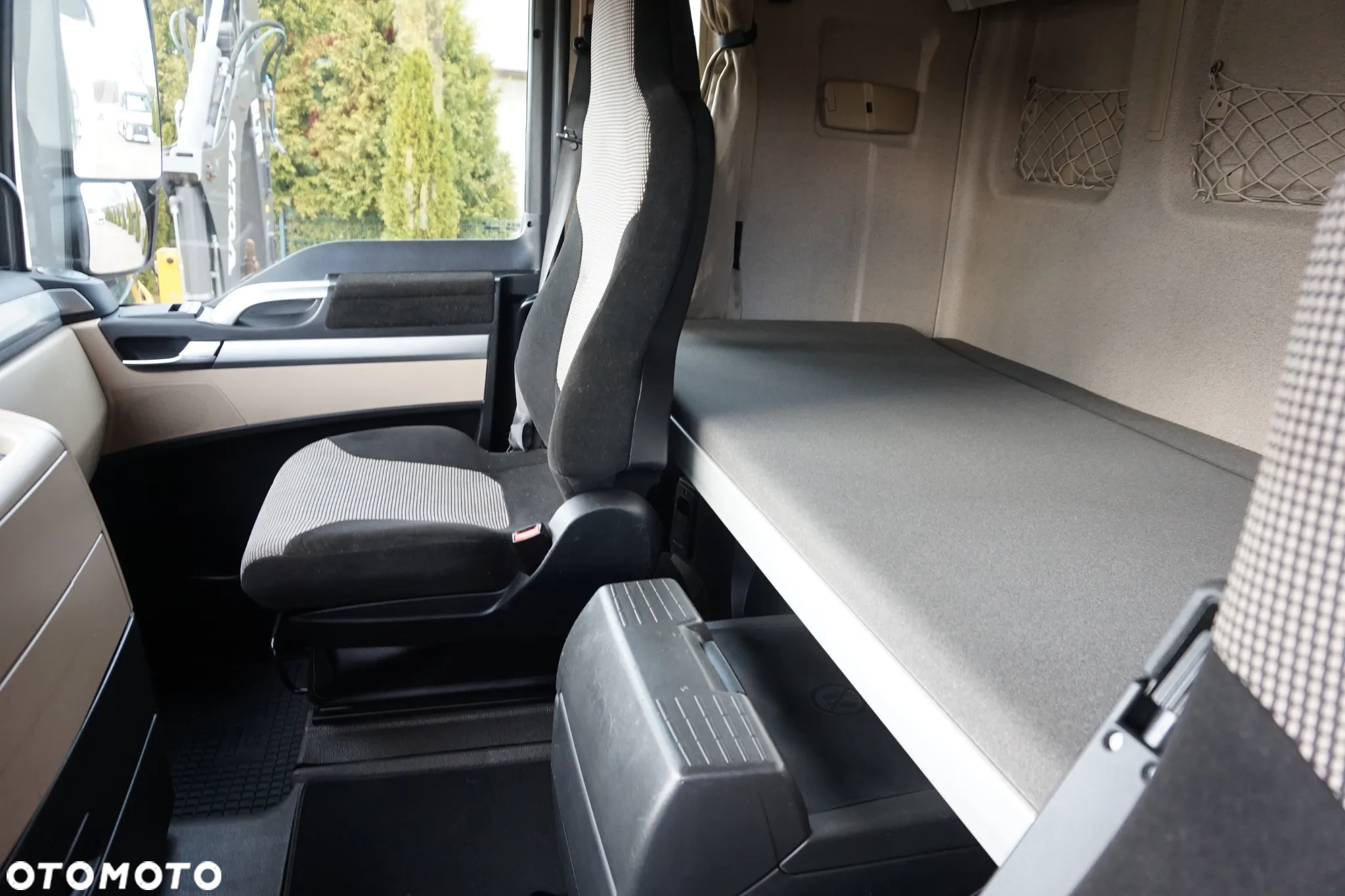 MAN TGX 18.460 STANDARD SALON PL 2017 R IDEALNY STAN. - 16