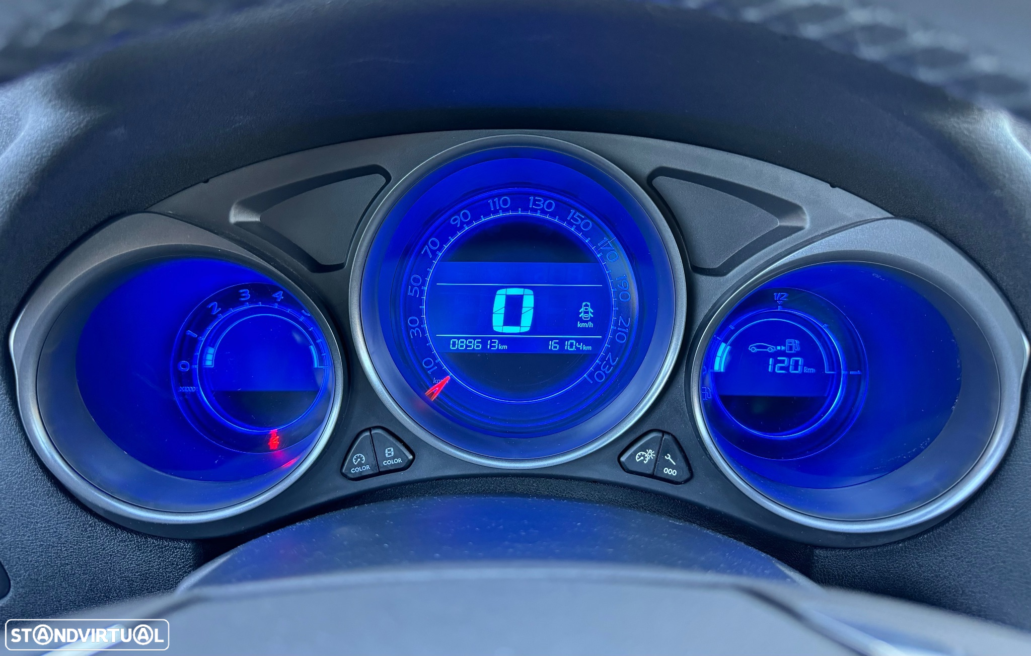 Citroën C4 1.2 PureTech Feel - 21