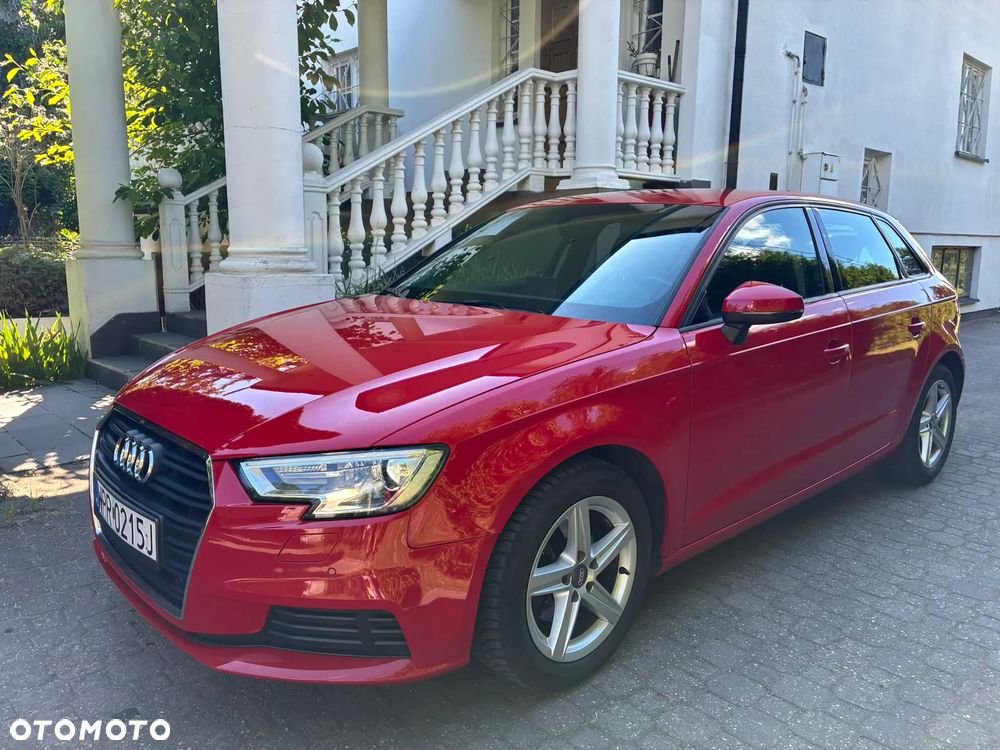 Audi A3 Sportback 35 TFSI S tronic - 1