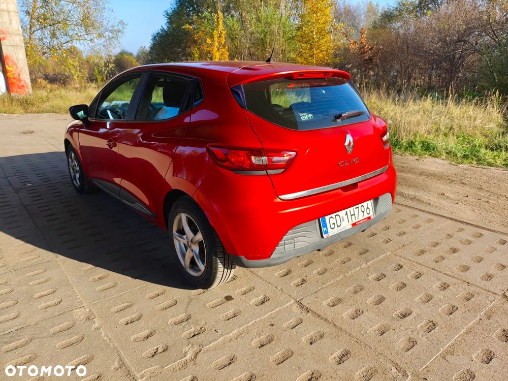 Renault Clio 1.2 16V Alize - 2