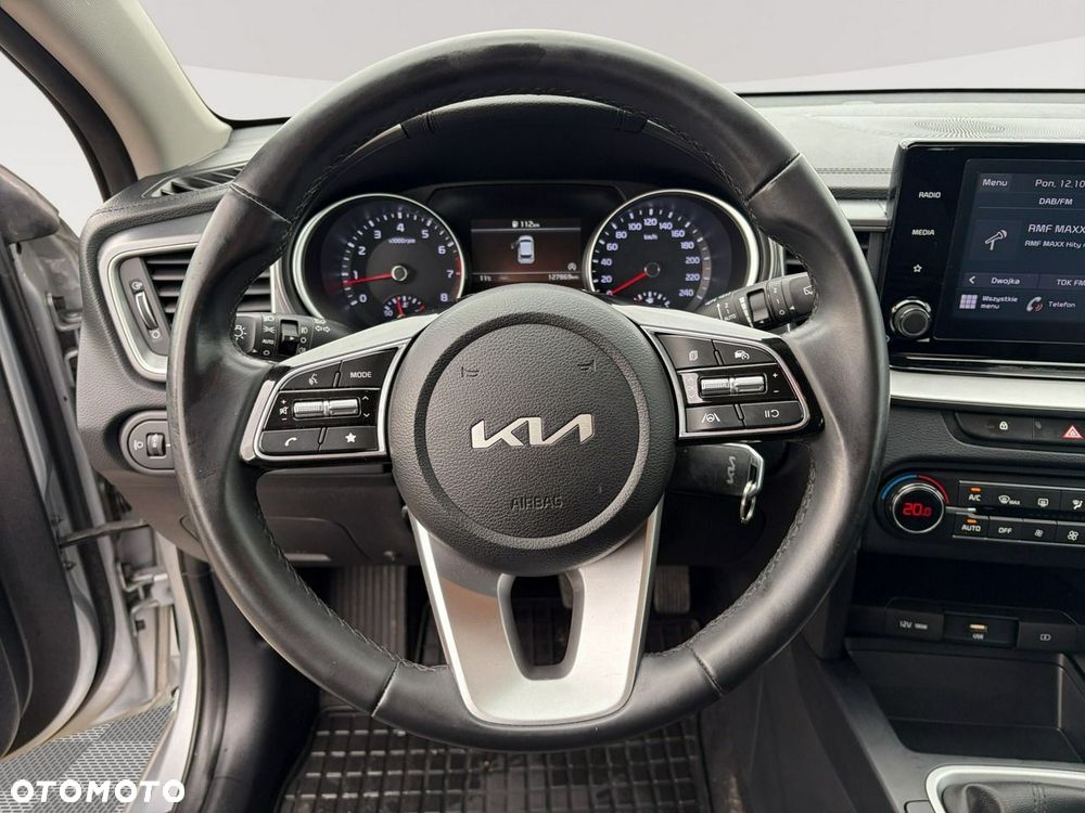 Kia Ceed 1.5 T-GDI M - 14