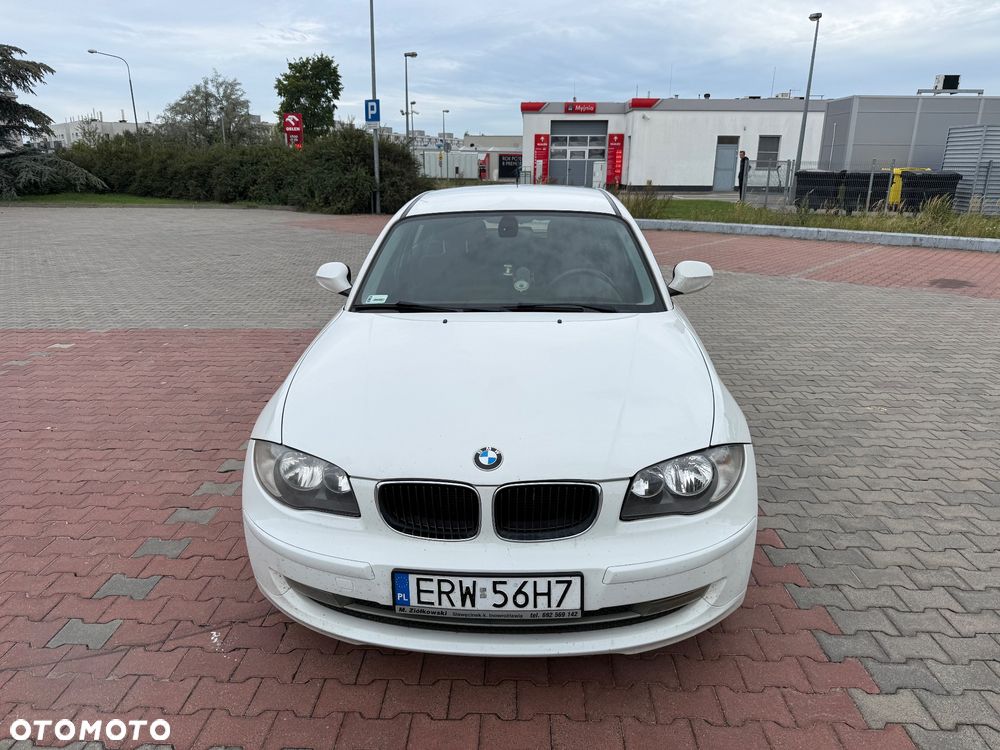 BMW Seria 1 118d - 2