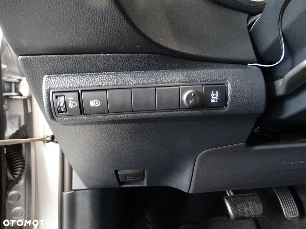 Toyota Corolla - 21