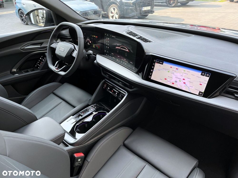 Audi Q5 Sportback - 27