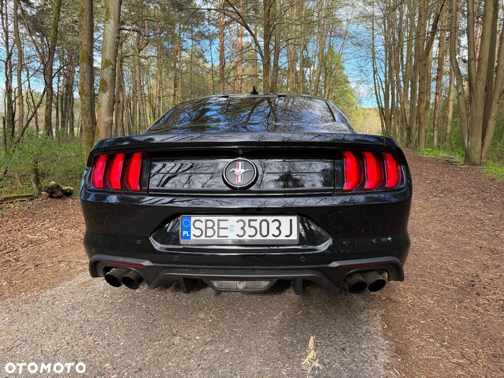 Ford Mustang 2.3 EcoBoost - 9