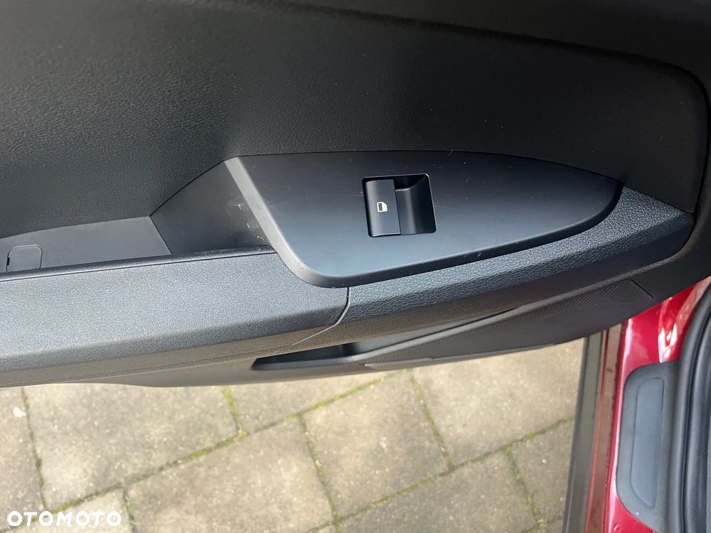 Kia Sportage 1.6 T-GDI M 2WD DCT - 28