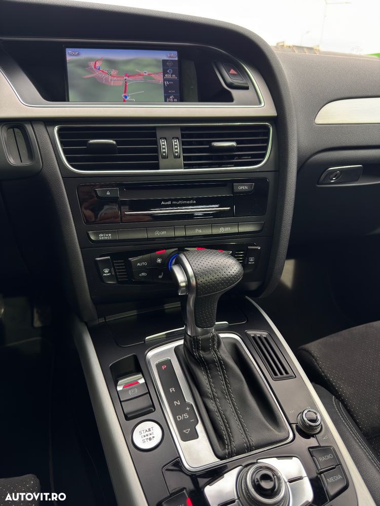 Audi A4 Avant 2.0 TDI DPF multitronic S line Sportpaket - 17