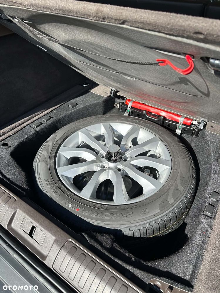 Land Rover Range Rover Sport - 21