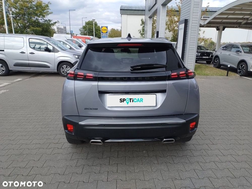 Peugeot 2008 PureTech 130 Allure S&S EAT8 - 5