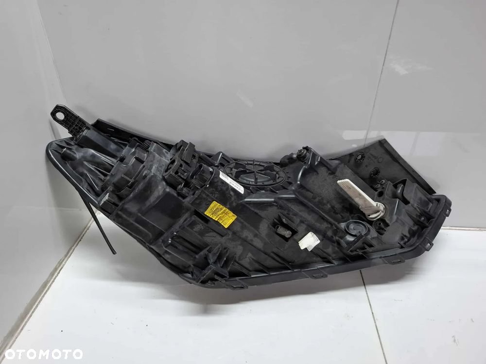 LEWA LAMPA PRZEDNIA PRZÓD HYUNDAI III 15-18 IDEALNA 92101d7100 - 9