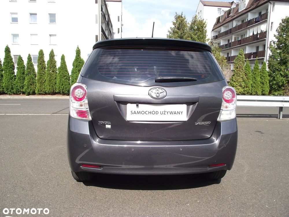 Toyota Verso 1.8 Prestige EU5 7os - 9