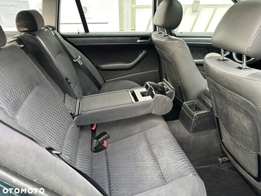 BMW Seria 3 - 41
