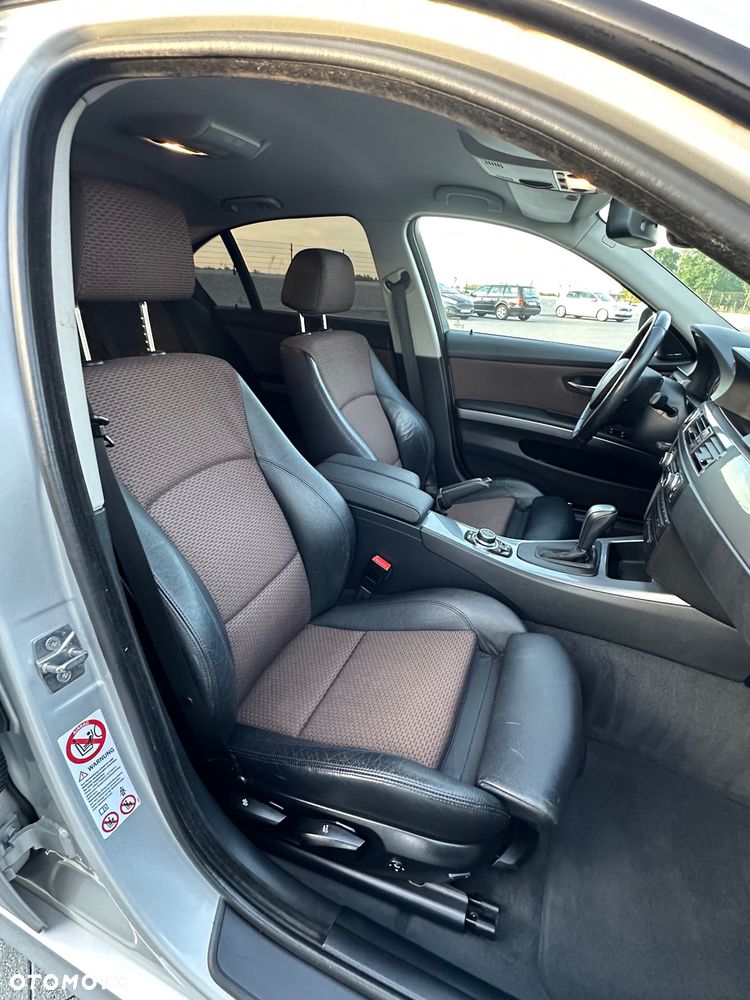 BMW Seria 3 318d DPF Edition Exclusive - 20