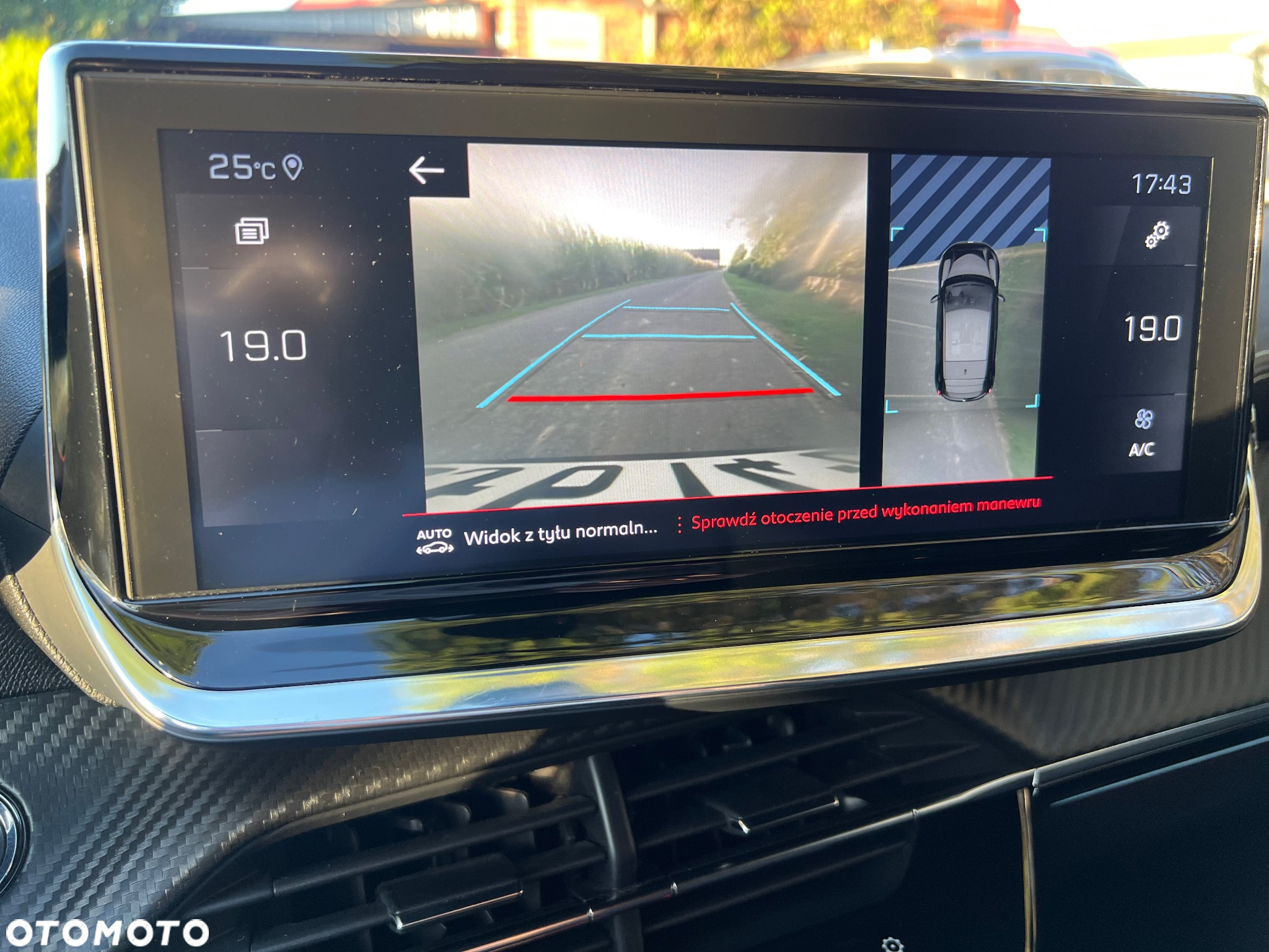 Peugeot 208 1.2 PureTech GT S&S EAT8 - 20