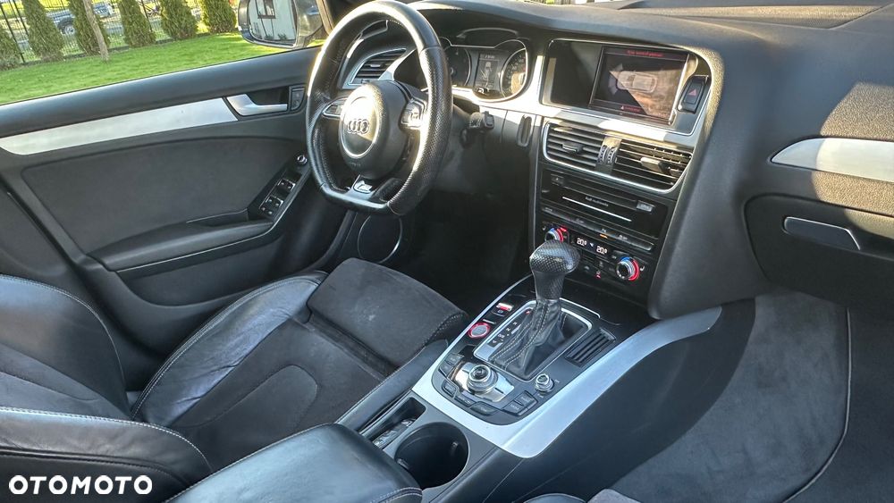 Audi A4 Avant 3.0 TDI DPF quattro S tronic S line Sportpaket - 11