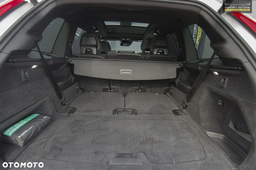 Volvo XC 90 D5 AWD R-Design 7os - 39
