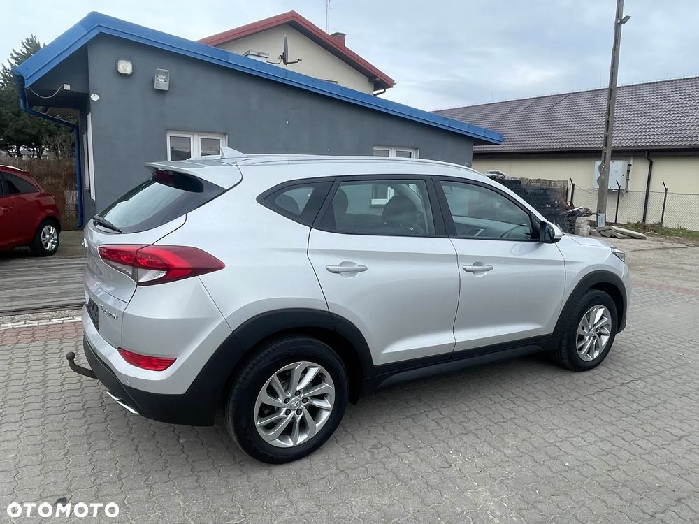 Hyundai Tucson 2.0 CRDI BlueDrive Comfort 2WD - 15