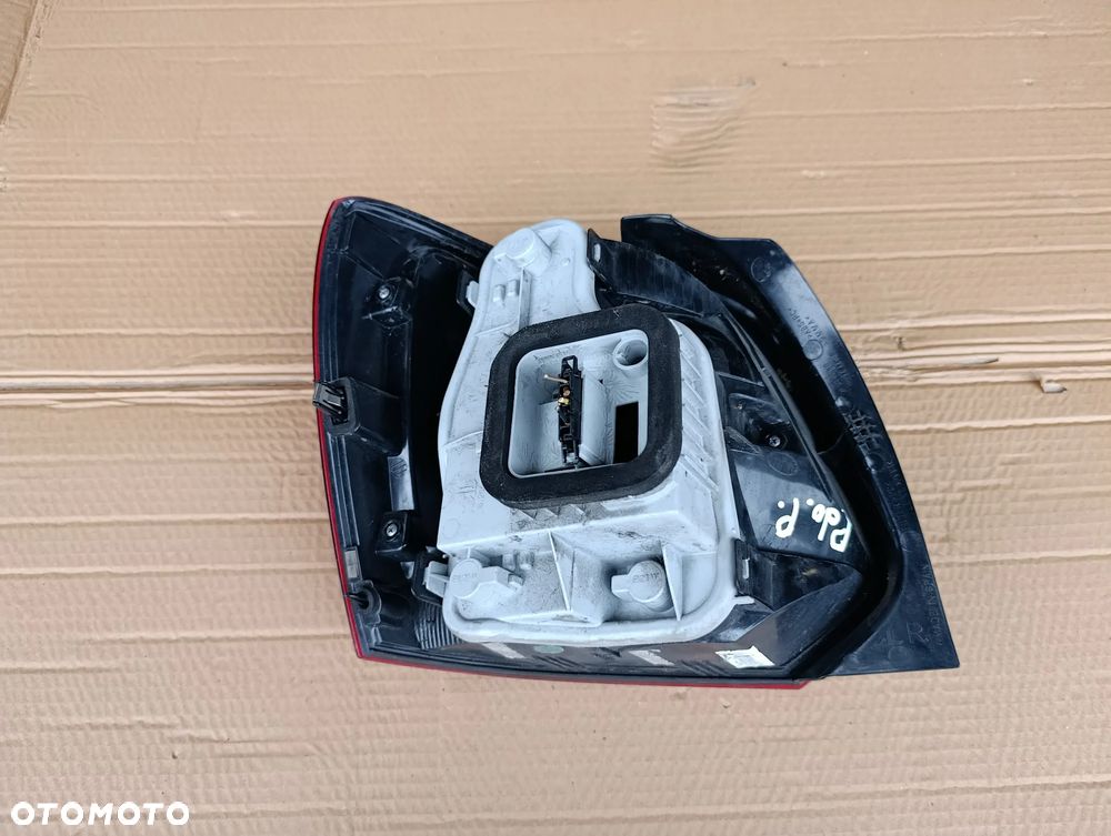 VW POLO V 5 6R LAMPA PRAWA TYŁ TYLNA EUROPA 6R0945096M - 4