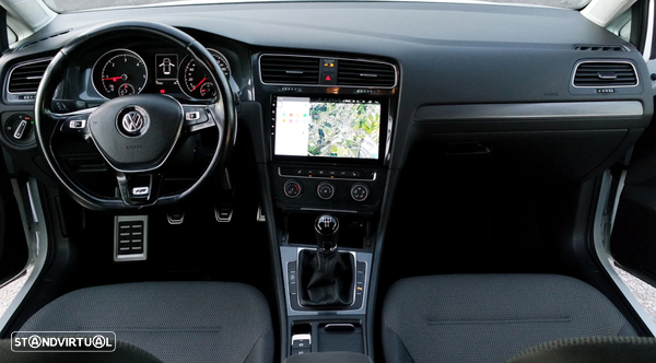 VW Golf 1.6 TDI R-Line