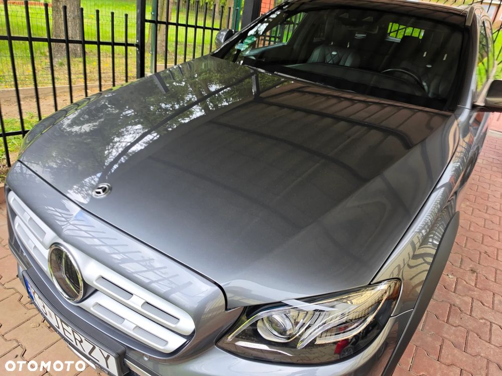 Mercedes-Benz Klasa E 220 d 4-Matic All-Terrain - 18