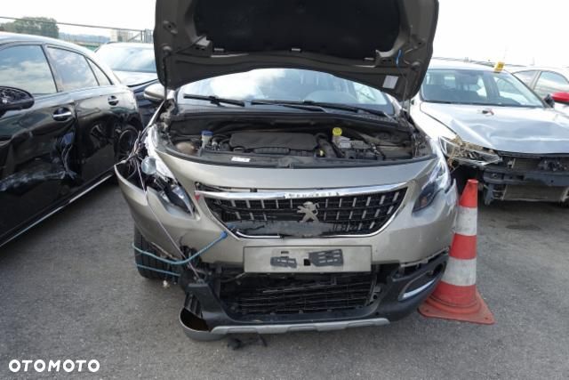 Peugeot 2008 - 5