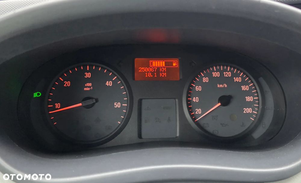 Opel Vivaro L1H1 2.7t Edition - 21