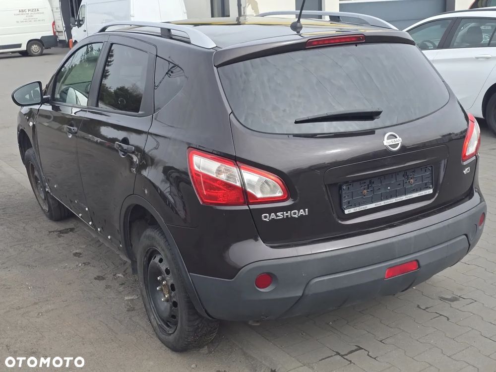 Nissan Qashqai 1.5 dCi DPF 360 - 7