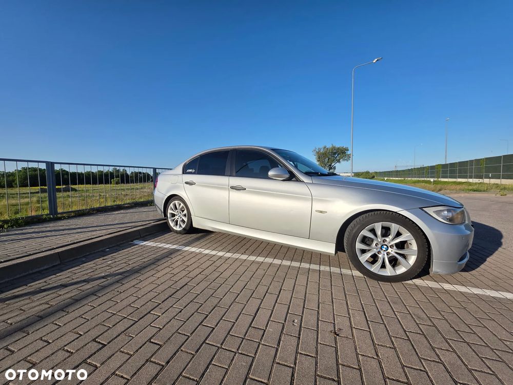 BMW Seria 3 320d - 3