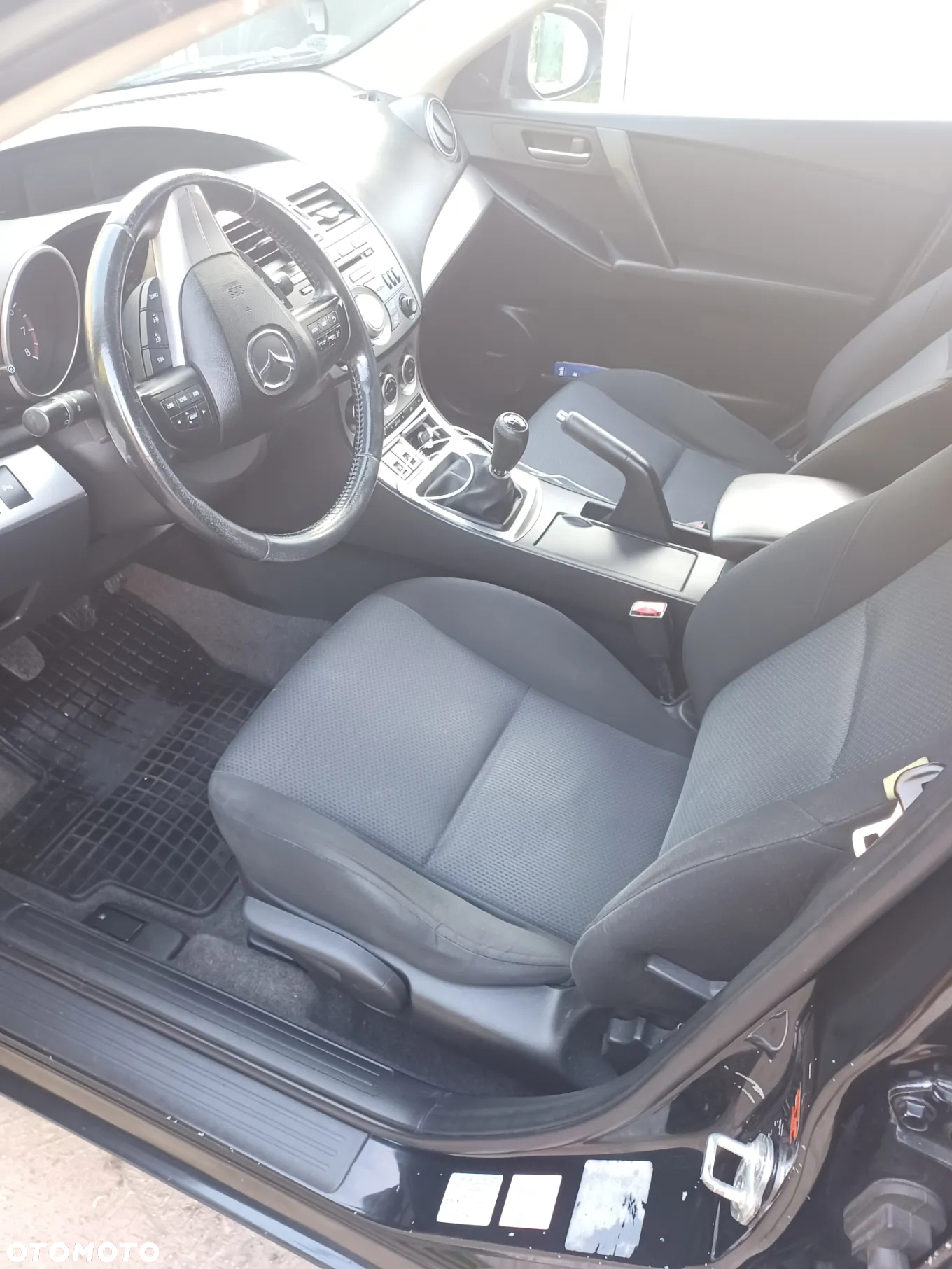 Mazda 3 2.0 Sport - 3