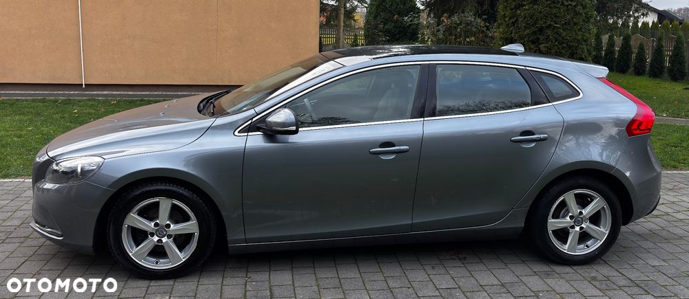 Volvo V40 D2 Drive-E Ocean Race - 10