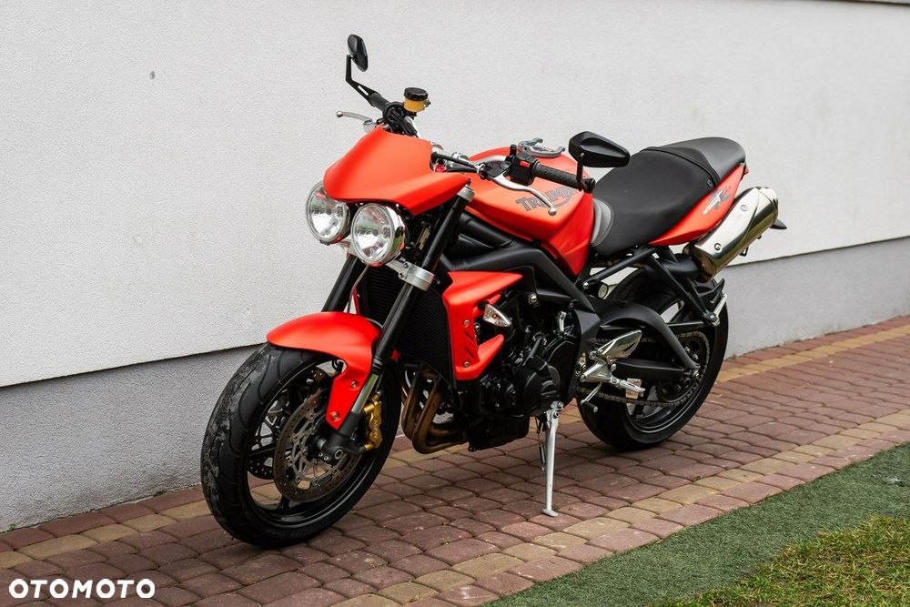 Triumph Street Triple - 6