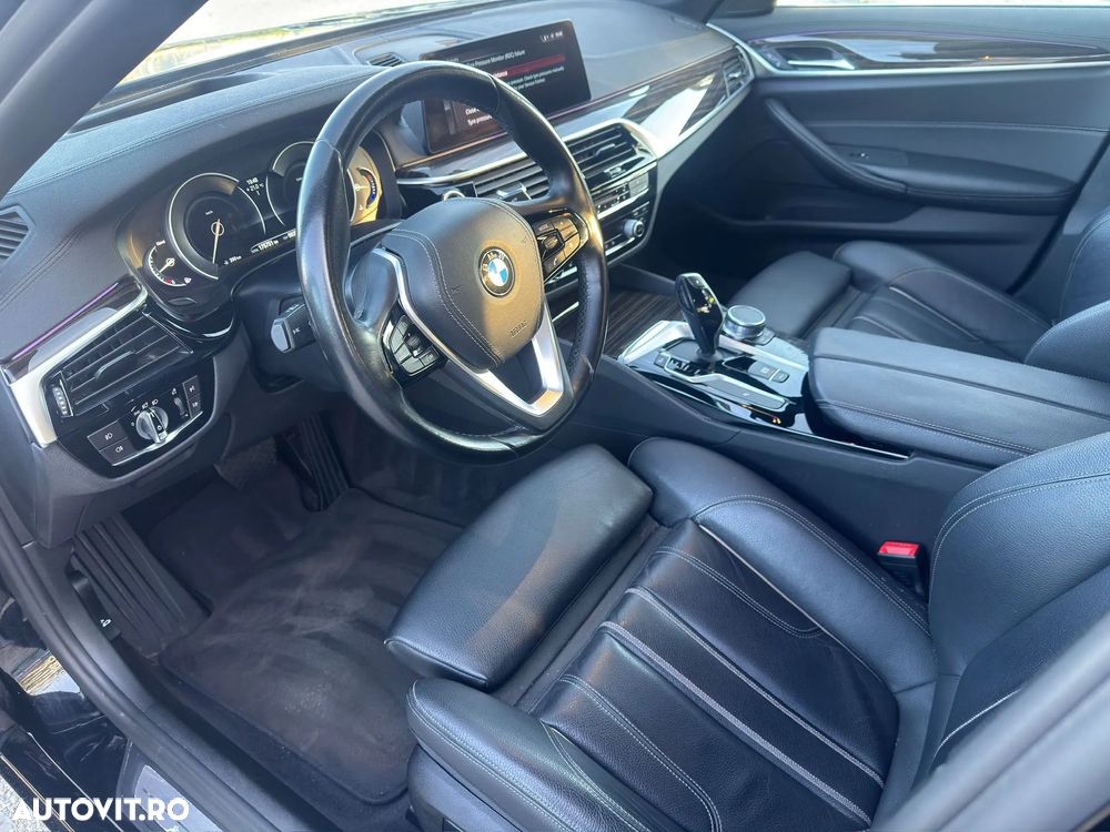 BMW Seria 5 520d Aut. Luxury Line - 12