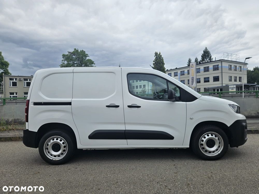 Peugeot Partner - 11