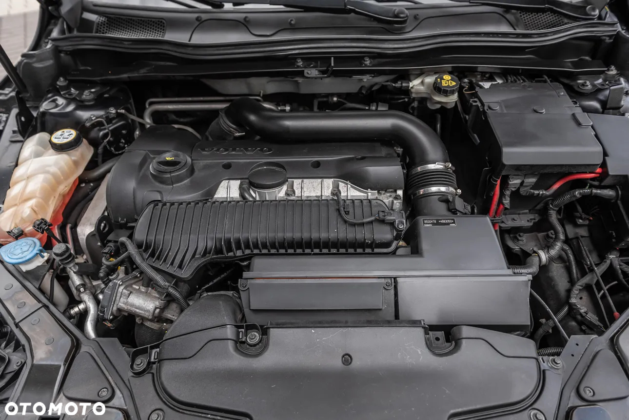 Volvo V40 Cross Country - 34