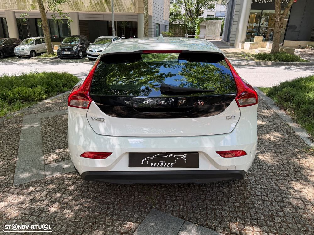 Volvo V40 2.0 D2 Kinetic - 16
