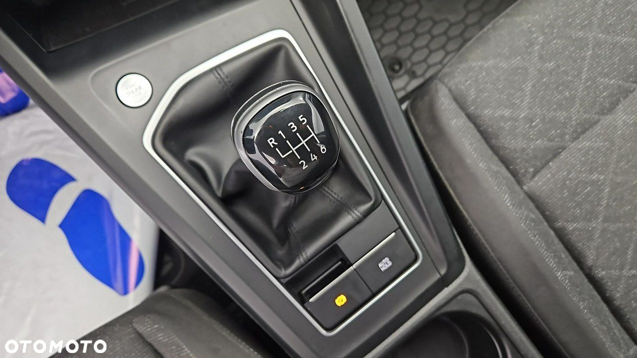 Volkswagen Golf VIII 2.0 TDI Life - 18