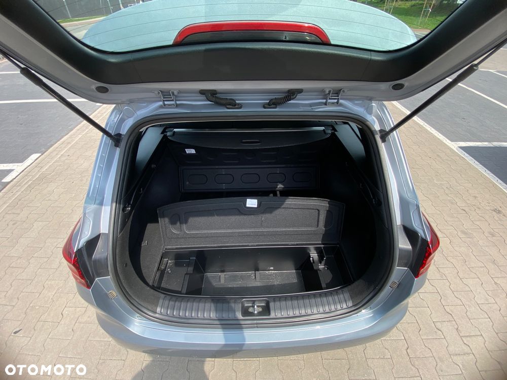 Kia Ceed 1.6 CRDi mHEV L - 26
