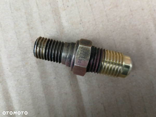 Zawór regulator paliwa 2.0TFSI 06D130757C Audi A4 B7