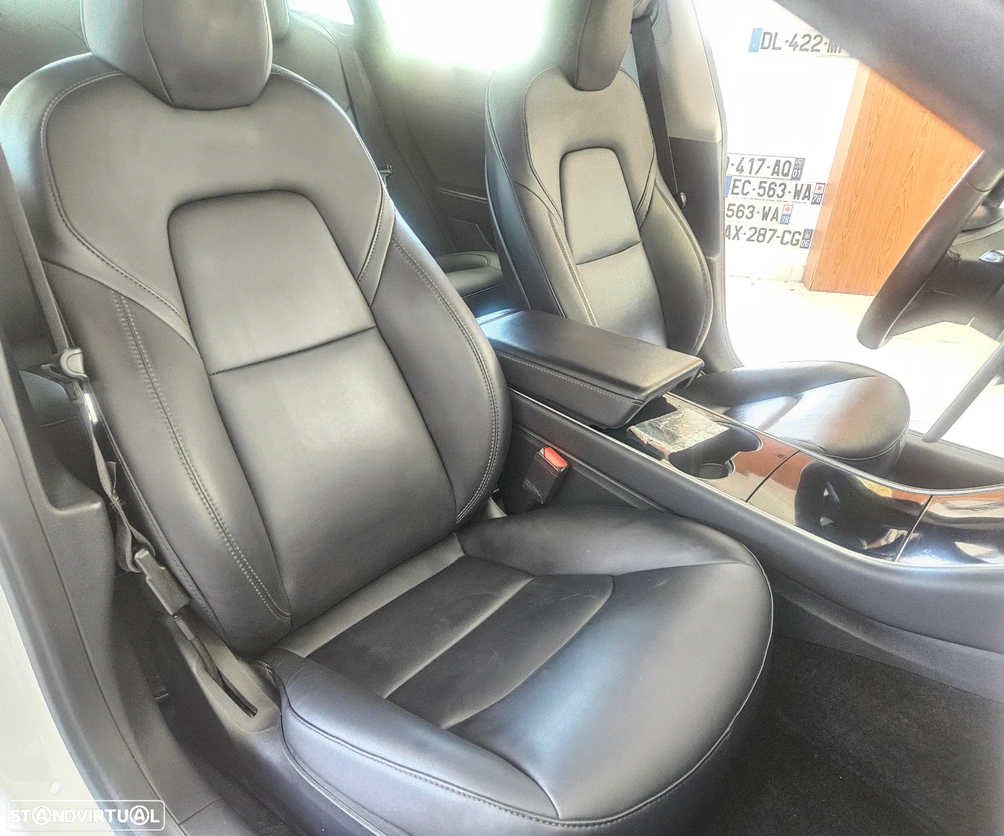 Tesla Model 3 Standard Range Plus RWD - 32