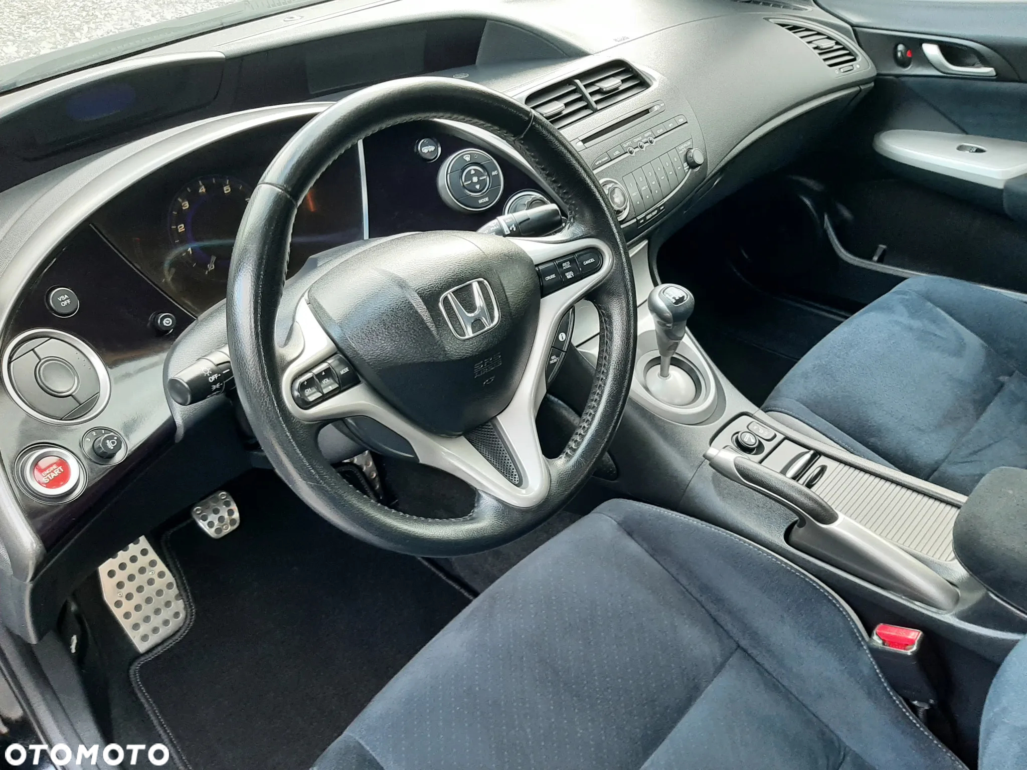 Honda Civic 1.8 Executive - 19