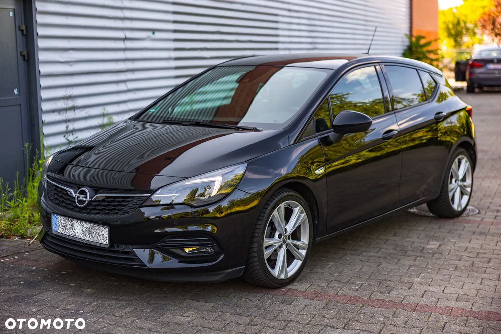 Opel Astra 1.2 Turbo Start/Stop Business Edition - 1
