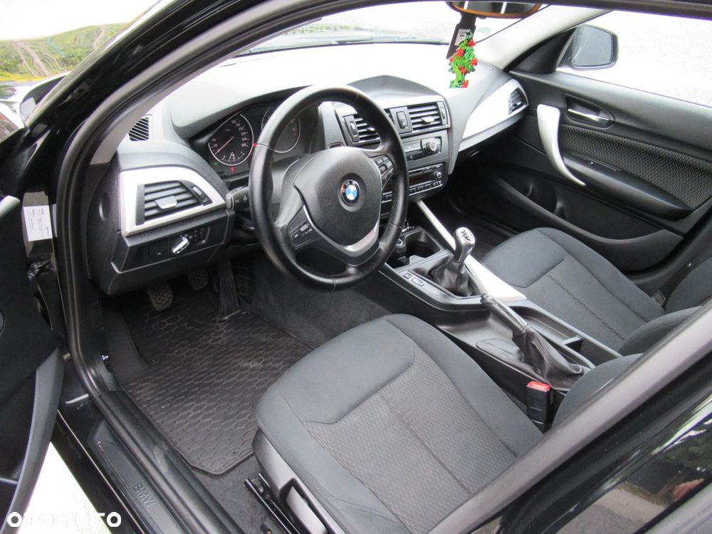BMW Seria 1 116i - 9