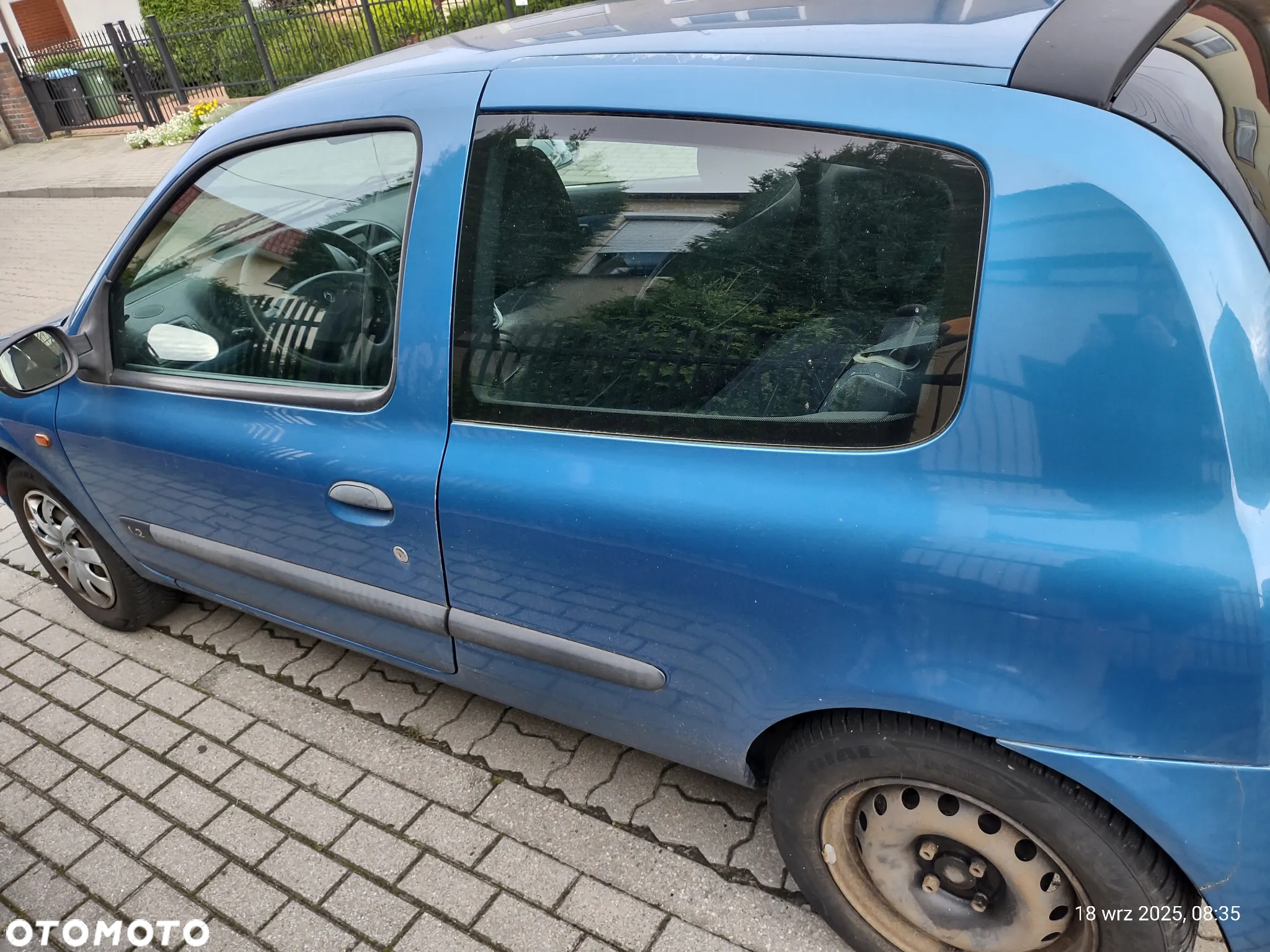 Renault Clio - 2
