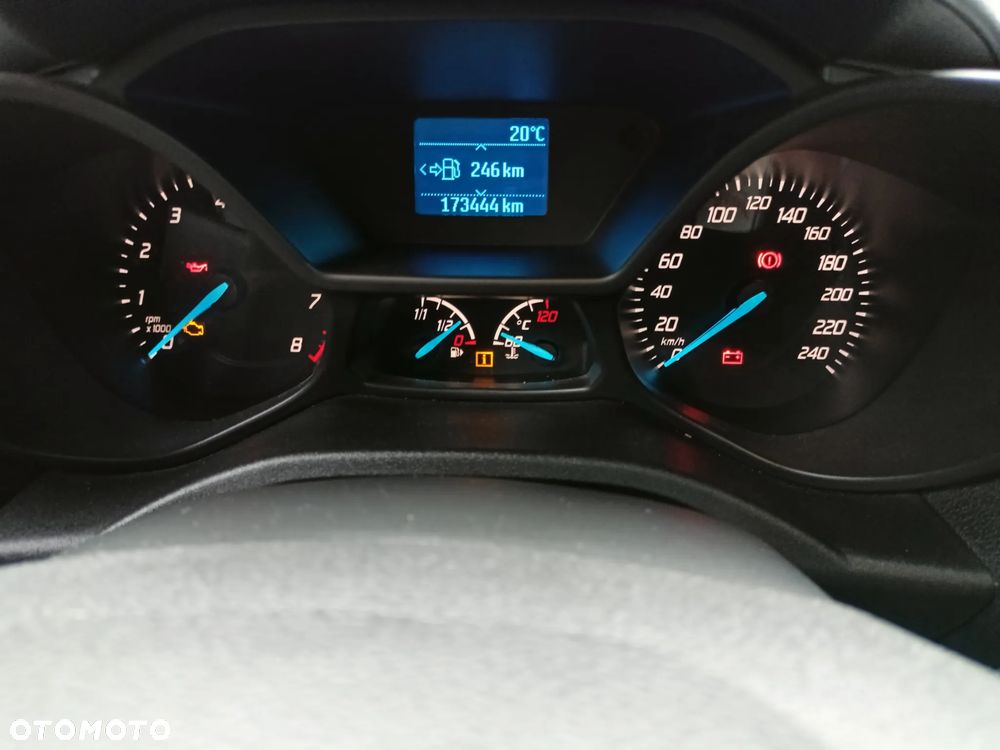 Ford Tourneo Connect - 22