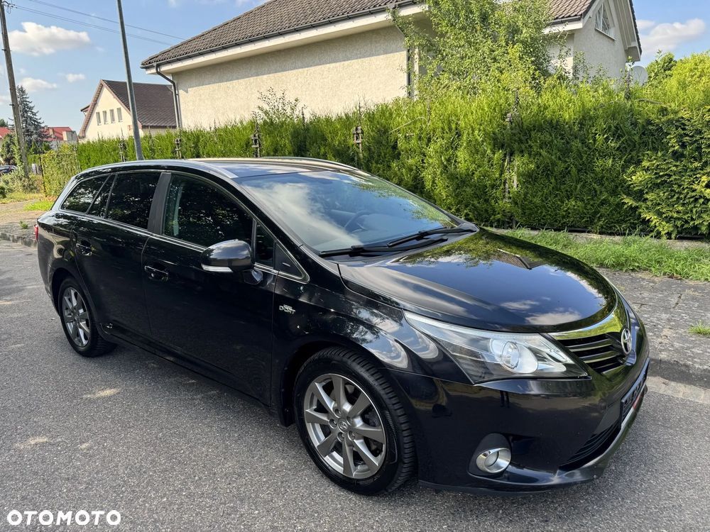 Toyota Avensis 2.2 D-4D Automatik Life - 4